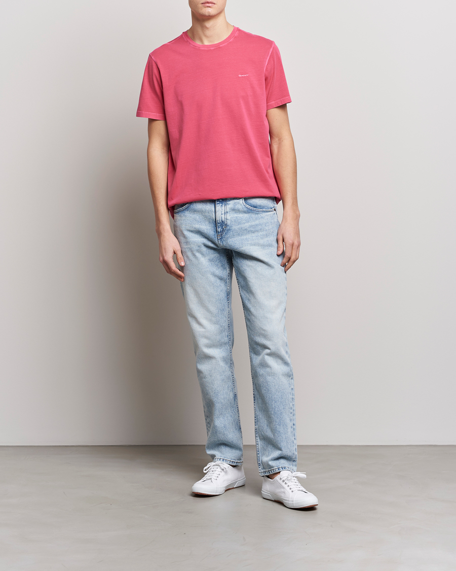 Herren | T-Shirts | GANT | Sunbleached T-Shirt Magenta Pink