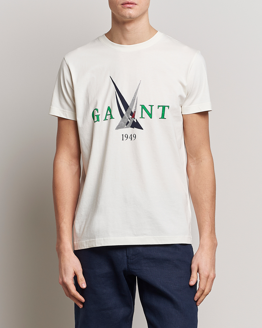 Herren | T-Shirts | GANT | Sailing Logo Crew Neck T-Shirt Cream