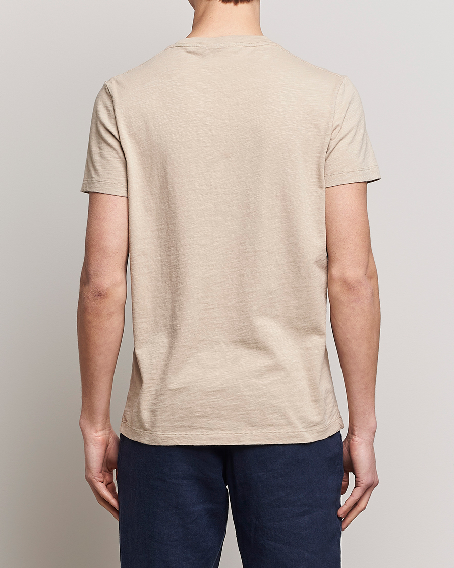 Herren | T-Shirts | Morris | Lily Slub Pocket Crew Neck Tee Beige