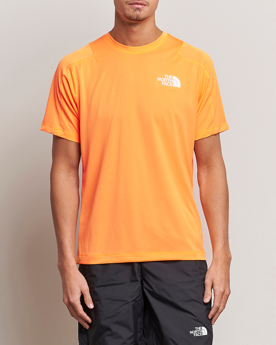 Herren | T-Shirts | The North Face | Mountain Athletics T-Shirt Vitamin C