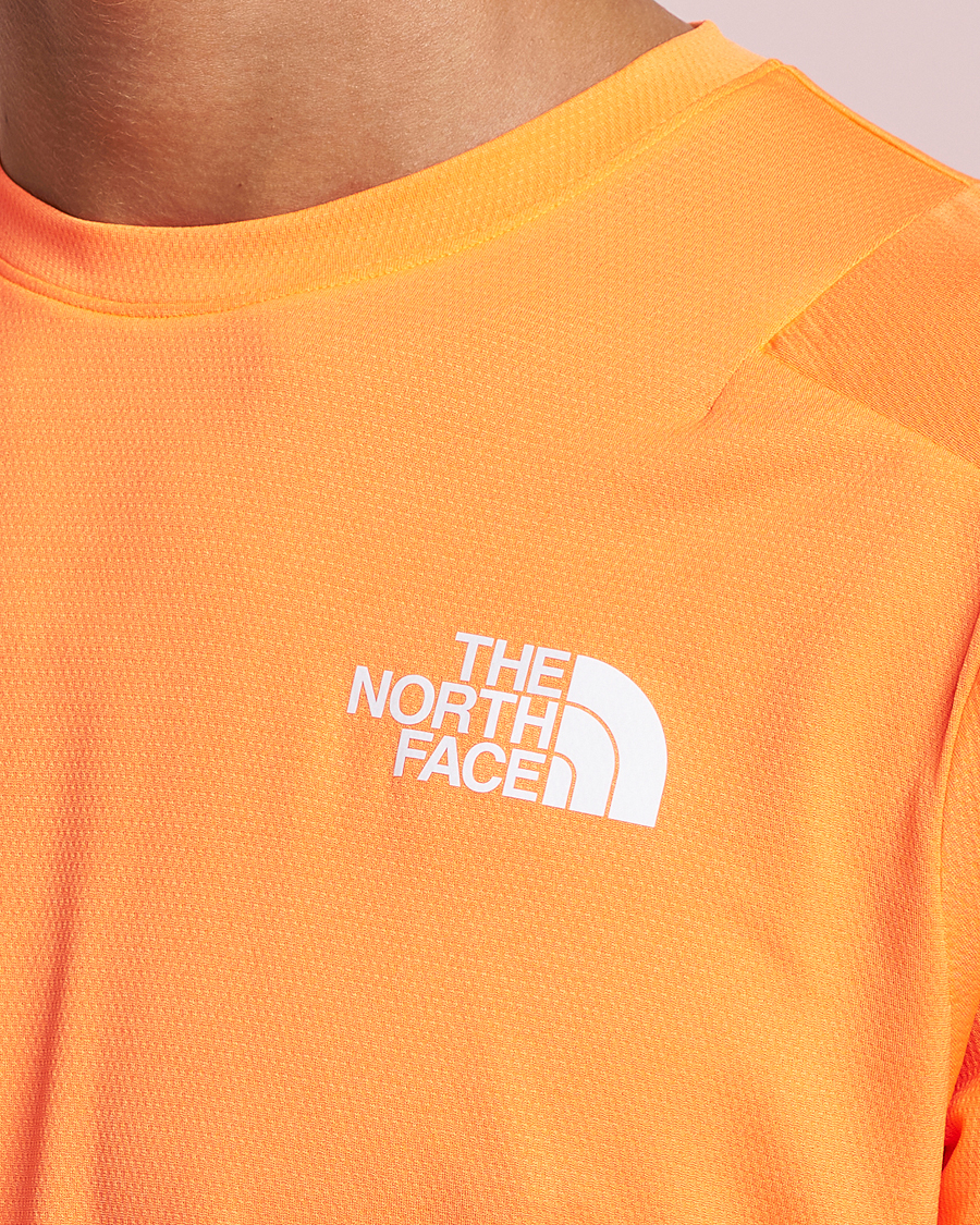 Herren | T-Shirts | The North Face | Mountain Athletics T-Shirt Vitamin C