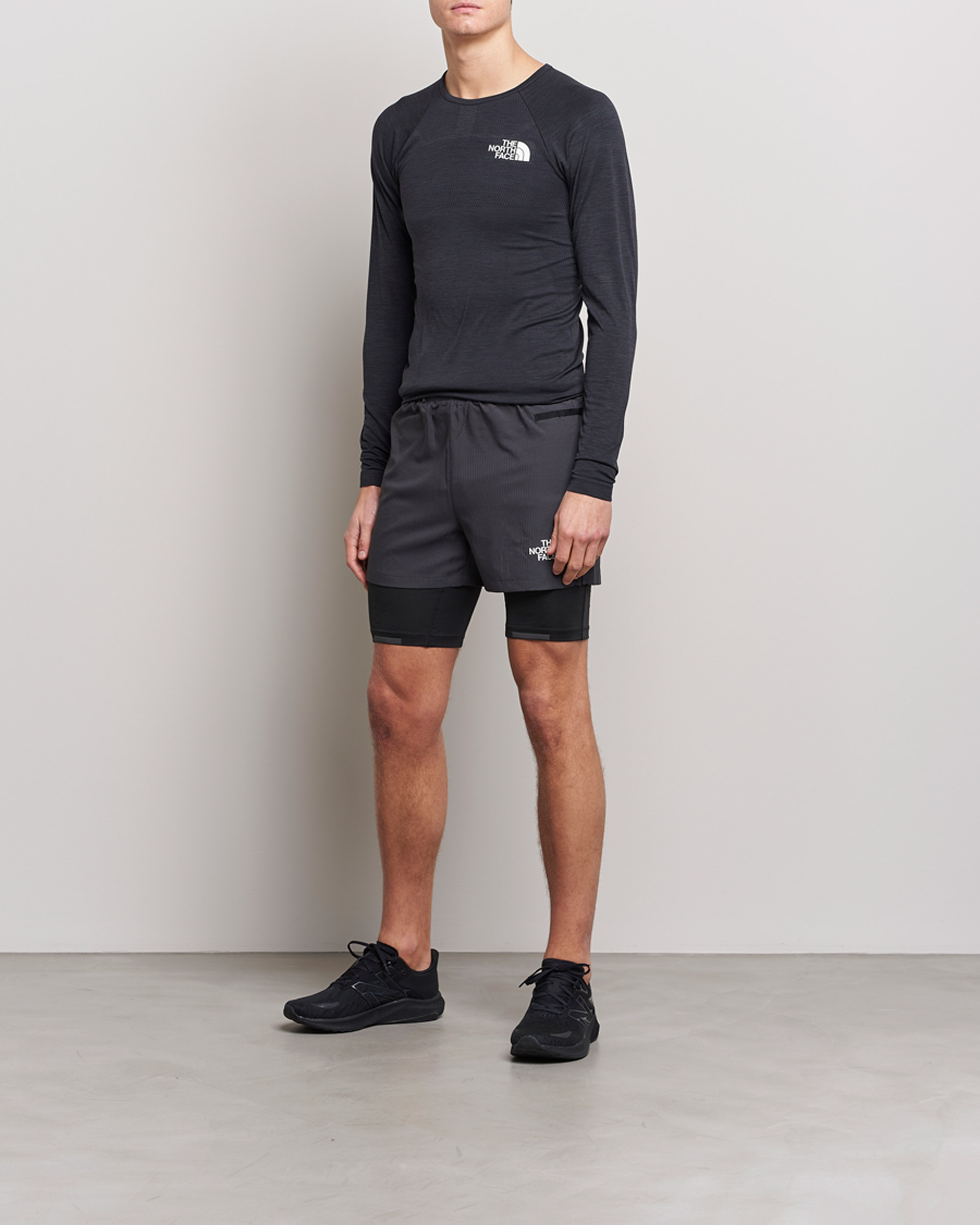Herren | T-Shirts | The North Face | Mountain Athletics Long Sleeve Black