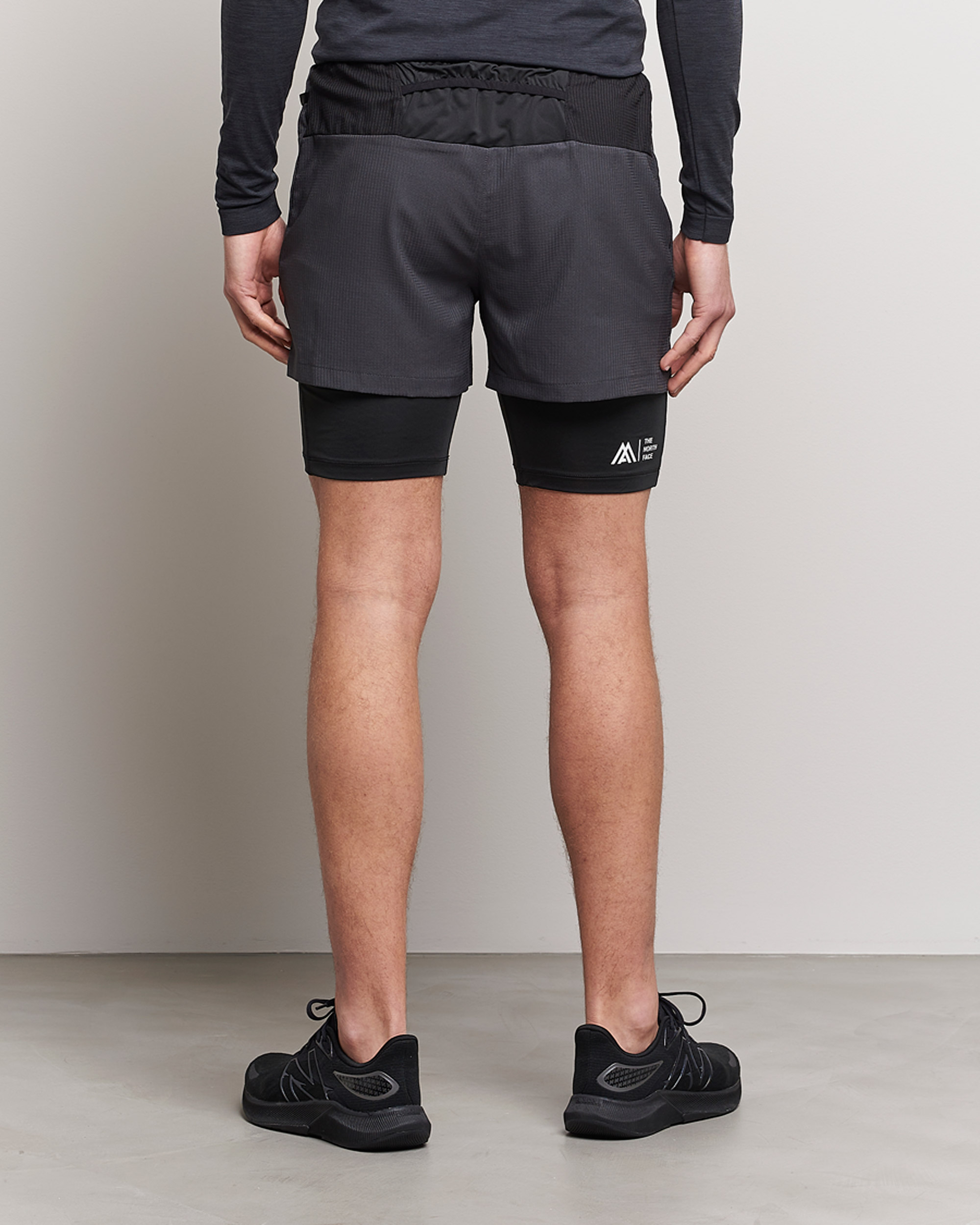 Herren | Shorts | The North Face | Mountain Athletics Dual Shorts Black/Asphalt