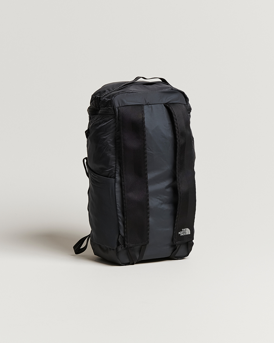 Herren | The North Face Flyweight Daypack Black 18L | The North Face | Flyweight Daypack Black 18L