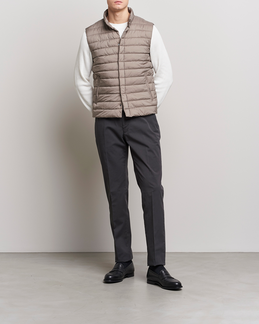 Herren | Jacken | Herno | Nuage Matt Nylon Vest Taupe