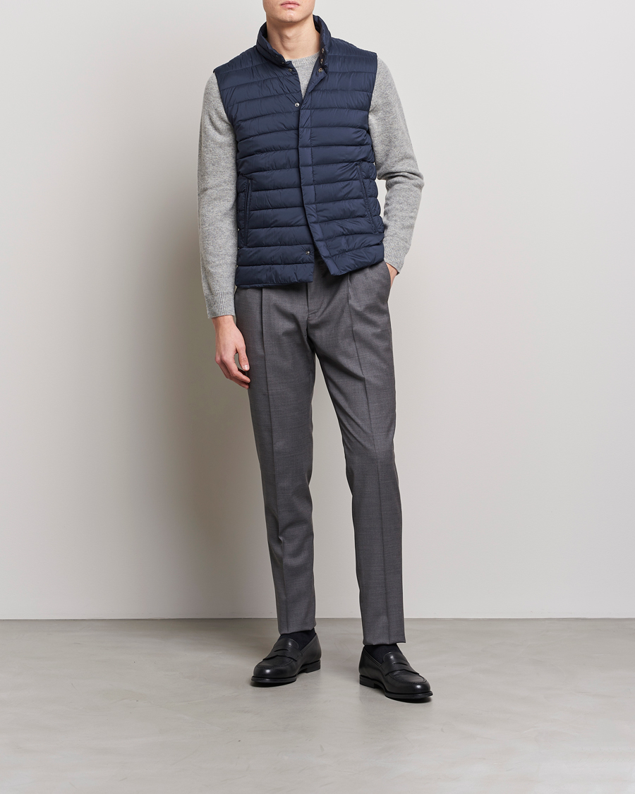 Herren | Westen | Herno | Nuage Matt Nylon Vest Navy