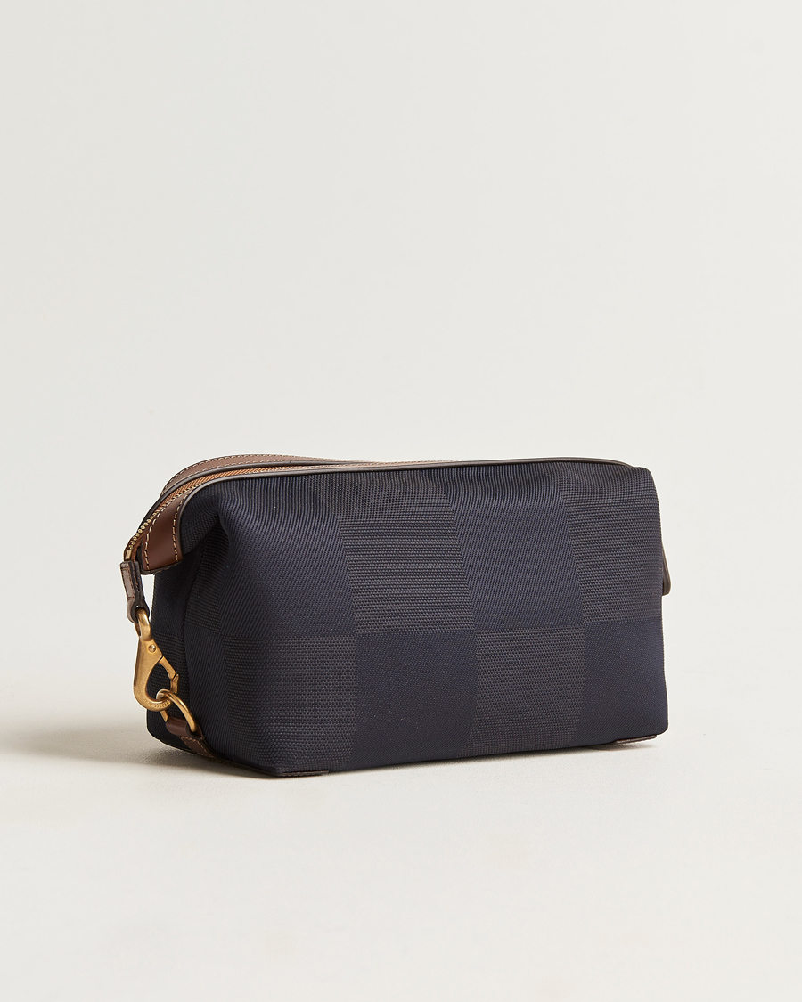 Herren | Mismo M/S Nylon Washbag Pioneer Blue/Cuoio | Mismo | M/S Nylon Washbag Pioneer Blue/Cuoio