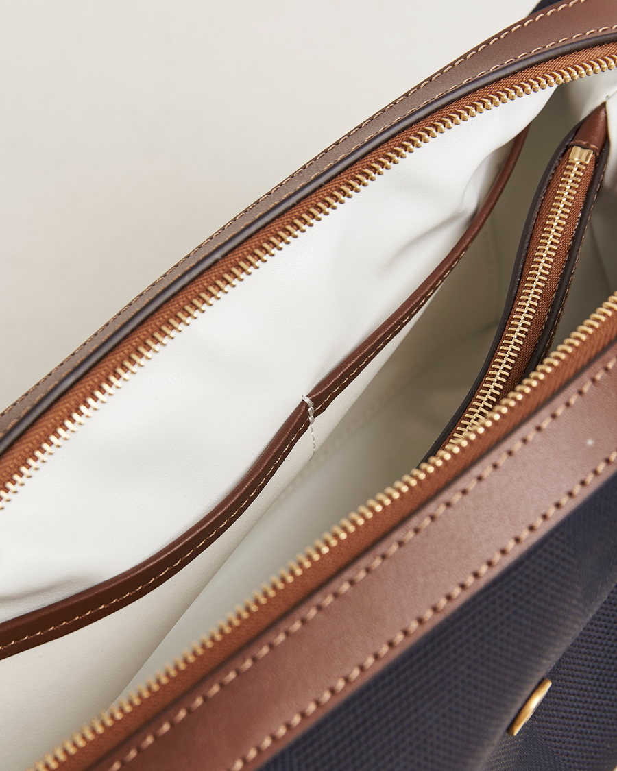 Herren | Mismo M/S Nylon Washbag Pioneer Blue/Cuoio | Mismo | M/S Nylon Washbag Pioneer Blue/Cuoio