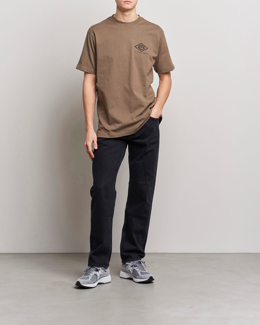 Herren | T-Shirts | Filson | Pioneer Graphic T-Shirt Morel