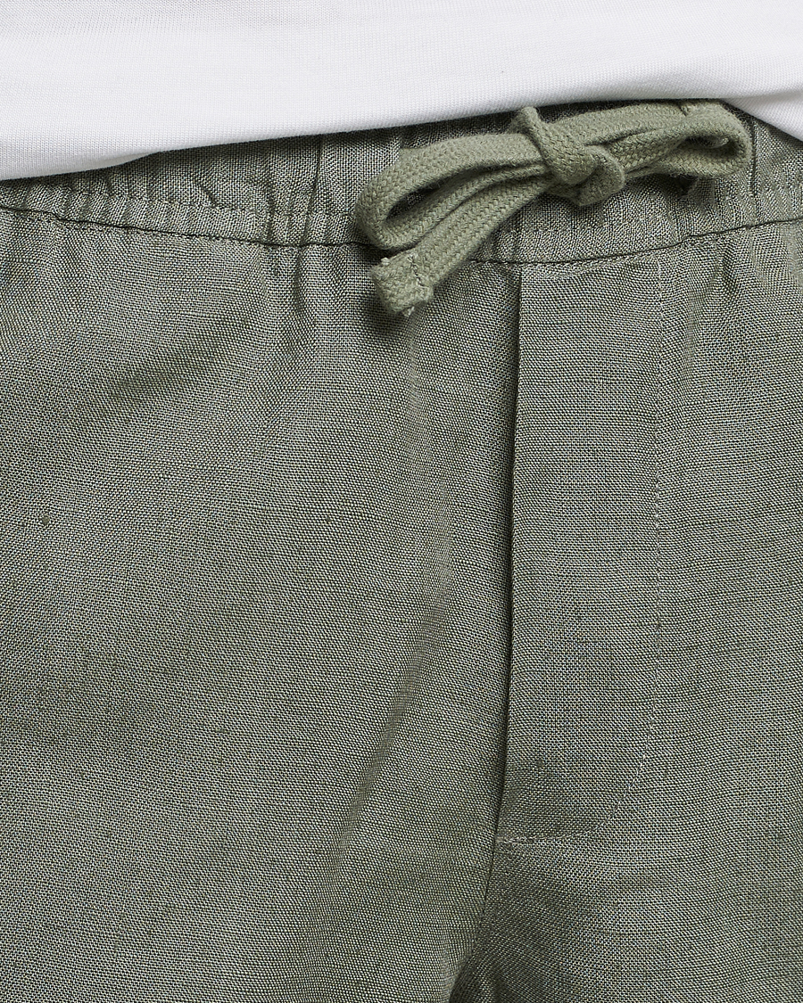 Herren | Shorts | A Day's March | Ipu Drawstring Linen Shorts Dusty Green