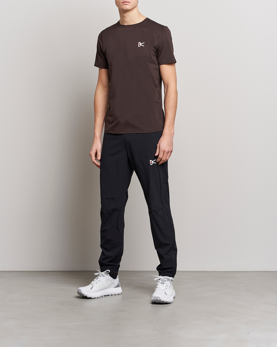 Herren | T-Shirts | District Vision | Deva-Tech Short Sleeve T-Shirt Cacao