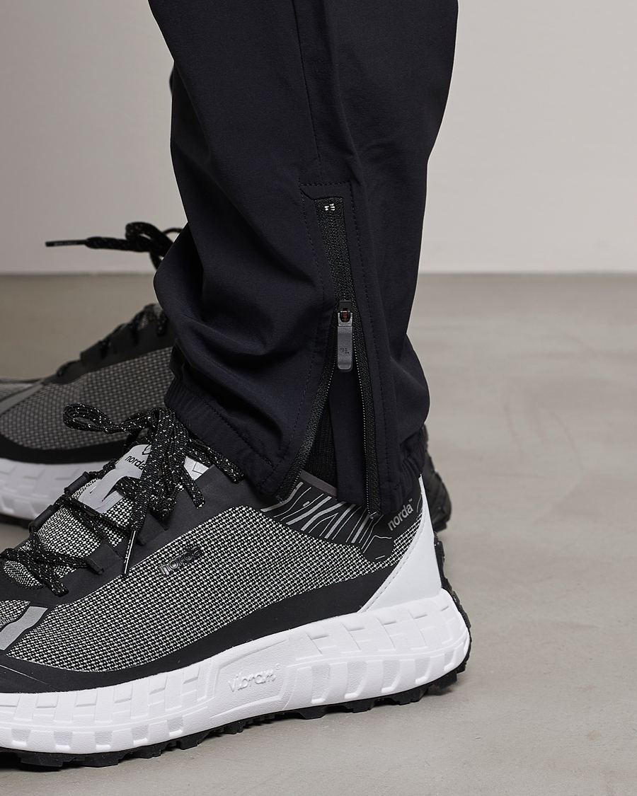 Herren | Hosen | District Vision | Zanzie Trackpants Black
