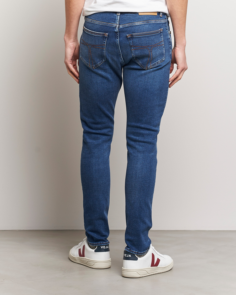 Herren | Jeans | Tiger of Sweden | Evolve Stretch Cotton Jeans Medium Blue