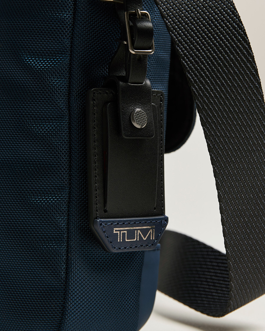 Herren | TUMI Alpha Bravo Junior Crossbody Navy | TUMI | Alpha Bravo Junior Crossbody Navy