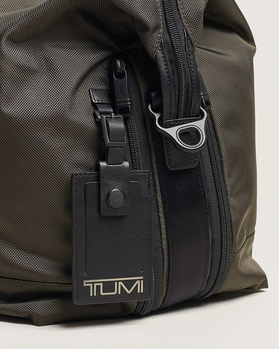 Herren | TUMI Alpha 3 Double Expansion Satchel Olive Night | TUMI | Alpha 3 Double Expansion Satchel Olive Night