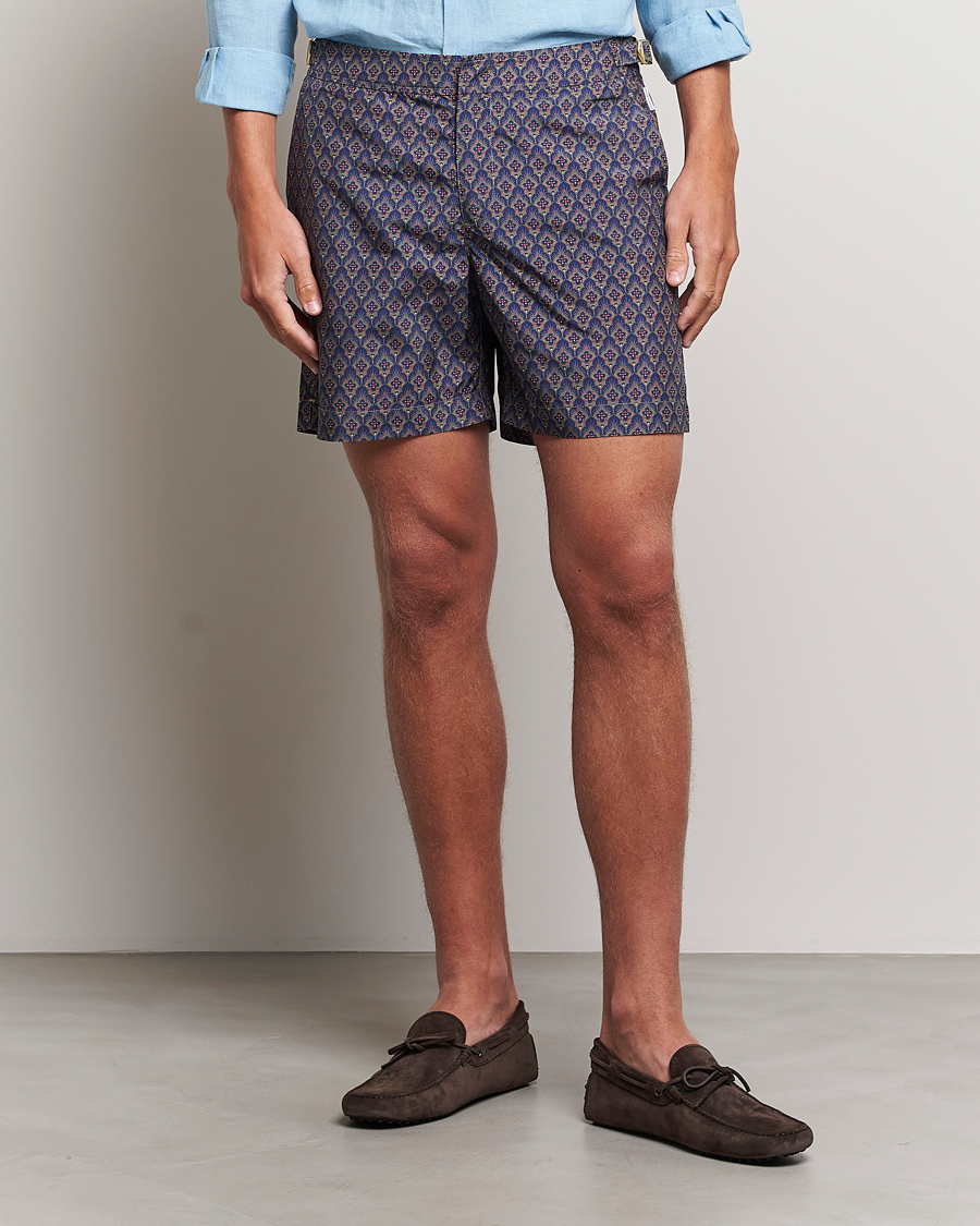 Herren | Badehosen | Orlebar Brown | Bulldog Sunny Deco Printed Swimshorts Midnight Navy