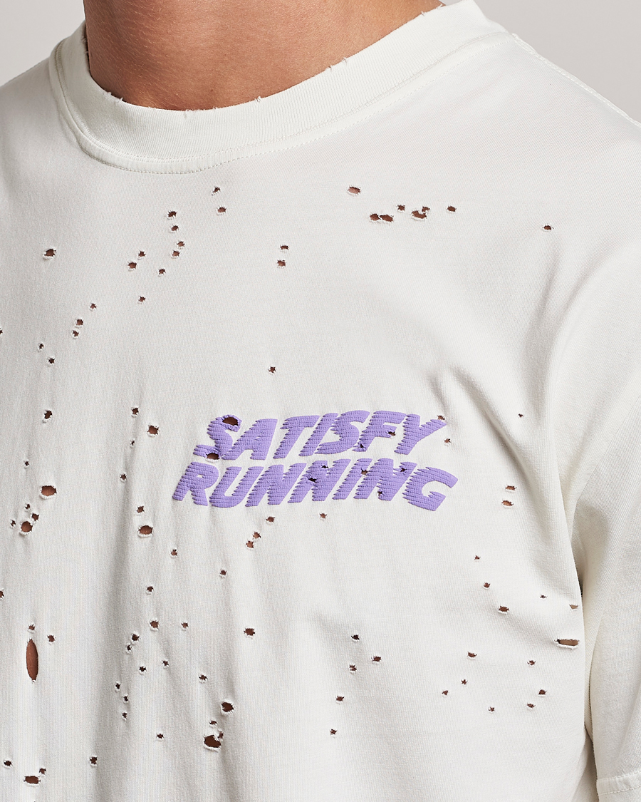 Herren | T-Shirts | Satisfy | MothTech T-Shirt Off White