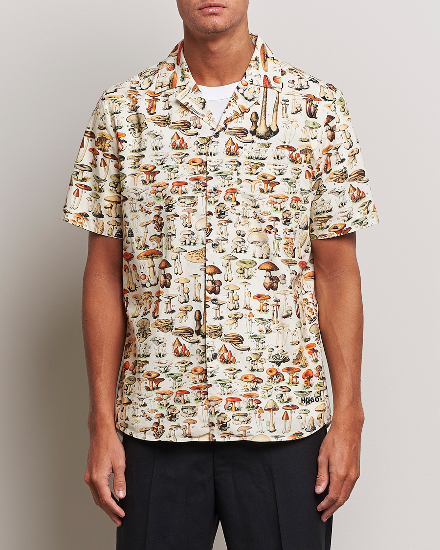 Herren | Hemden | HUGO | Ellino Mushroom Short Sleeve Shirt Beige Overflow