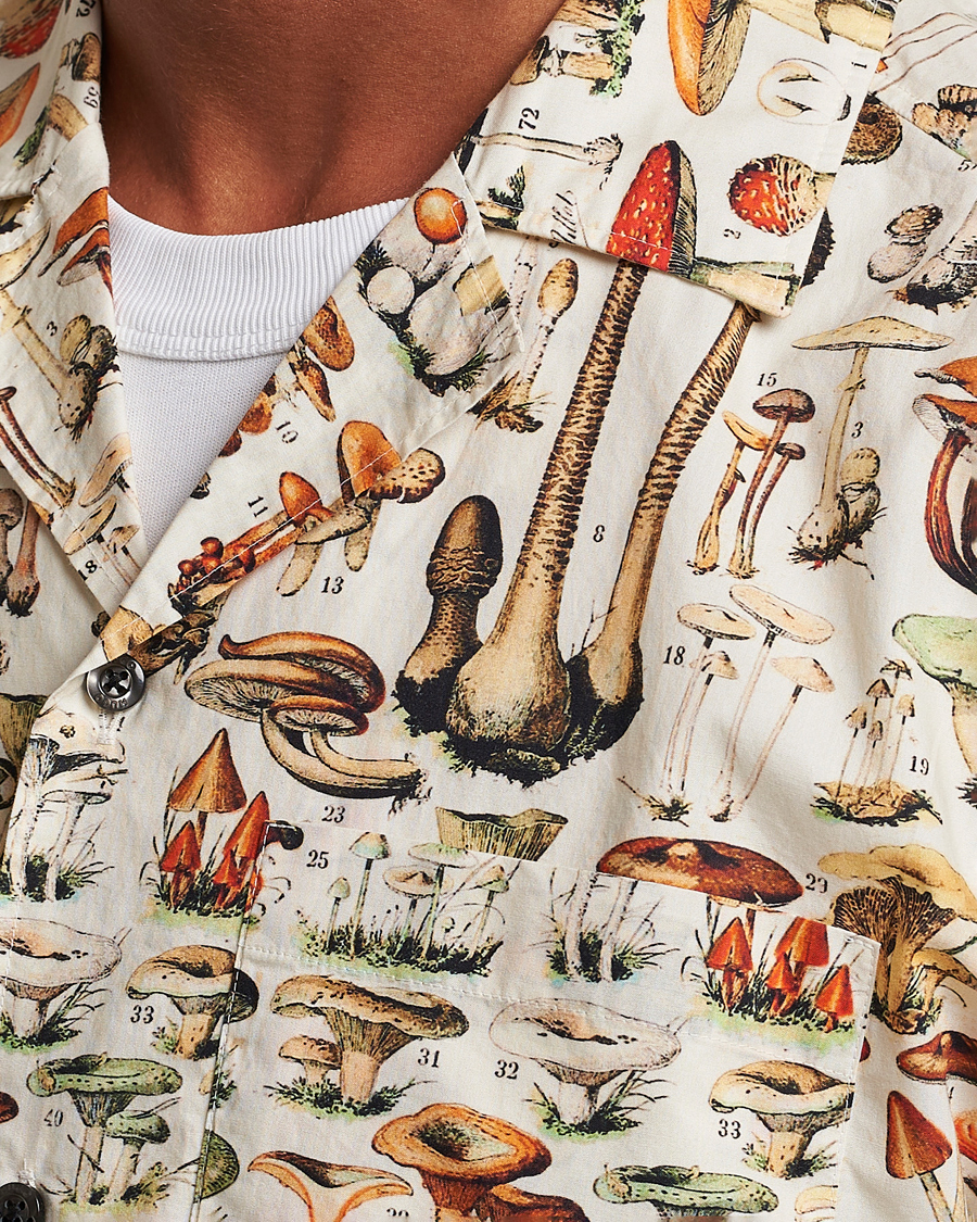 Herren | Hemden | HUGO | Ellino Mushroom Short Sleeve Shirt Beige Overflow