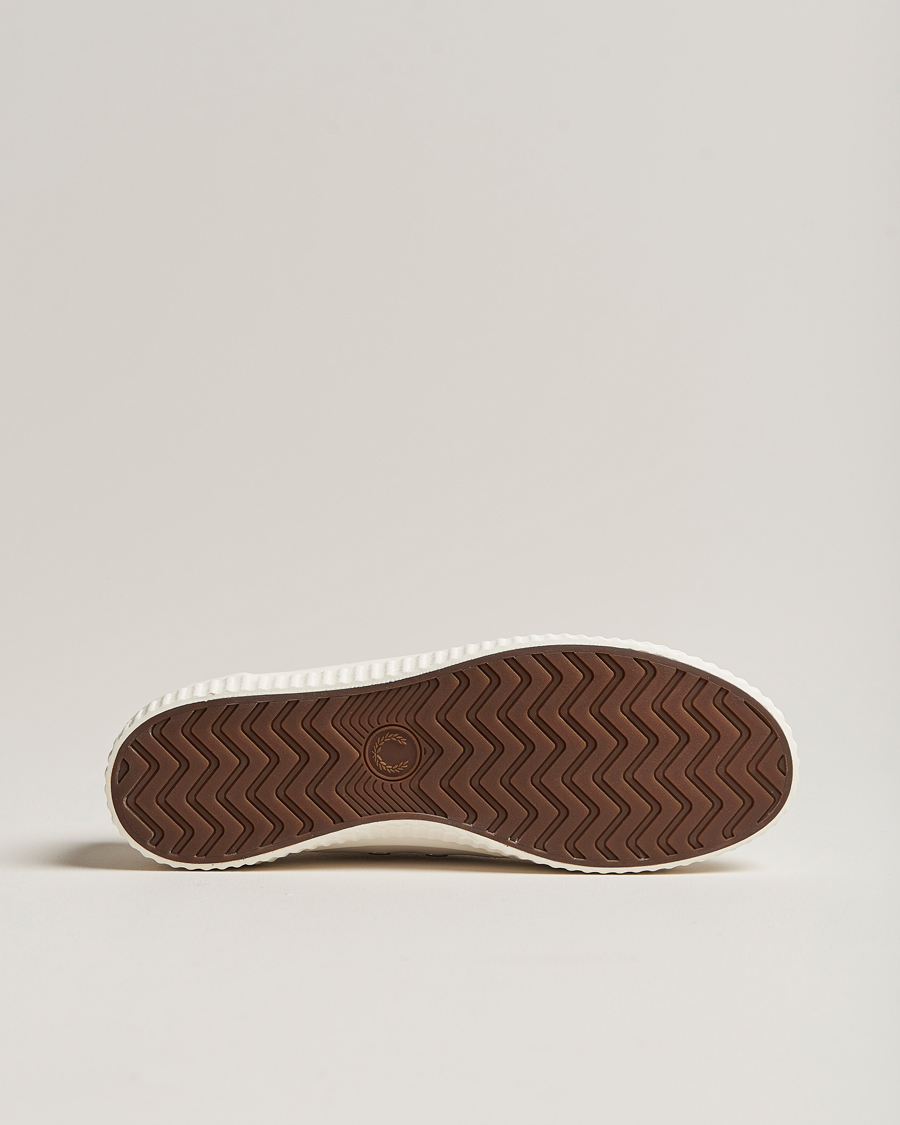 Herren | Fred Perry Huges Low Canvas Sneaker Light Ecru | Fred Perry | Huges Low Canvas Sneaker Light Ecru