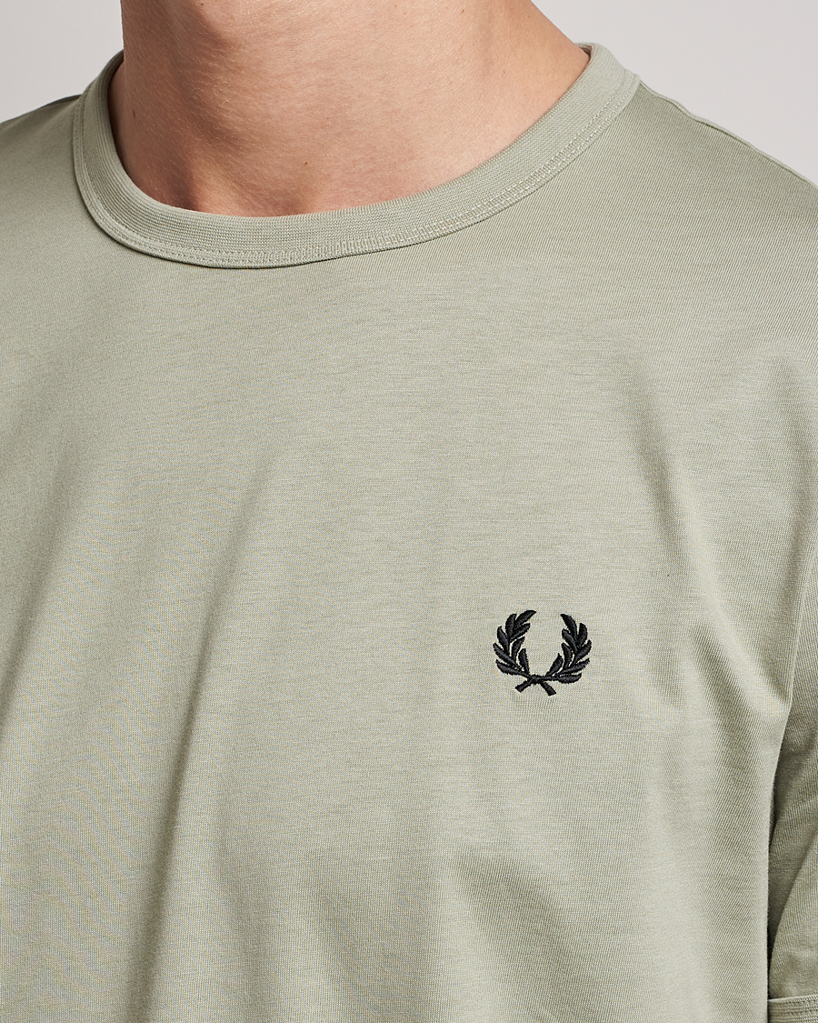Herren | T-Shirts | Fred Perry | Ringer Cotton T-Shirt Seagrass