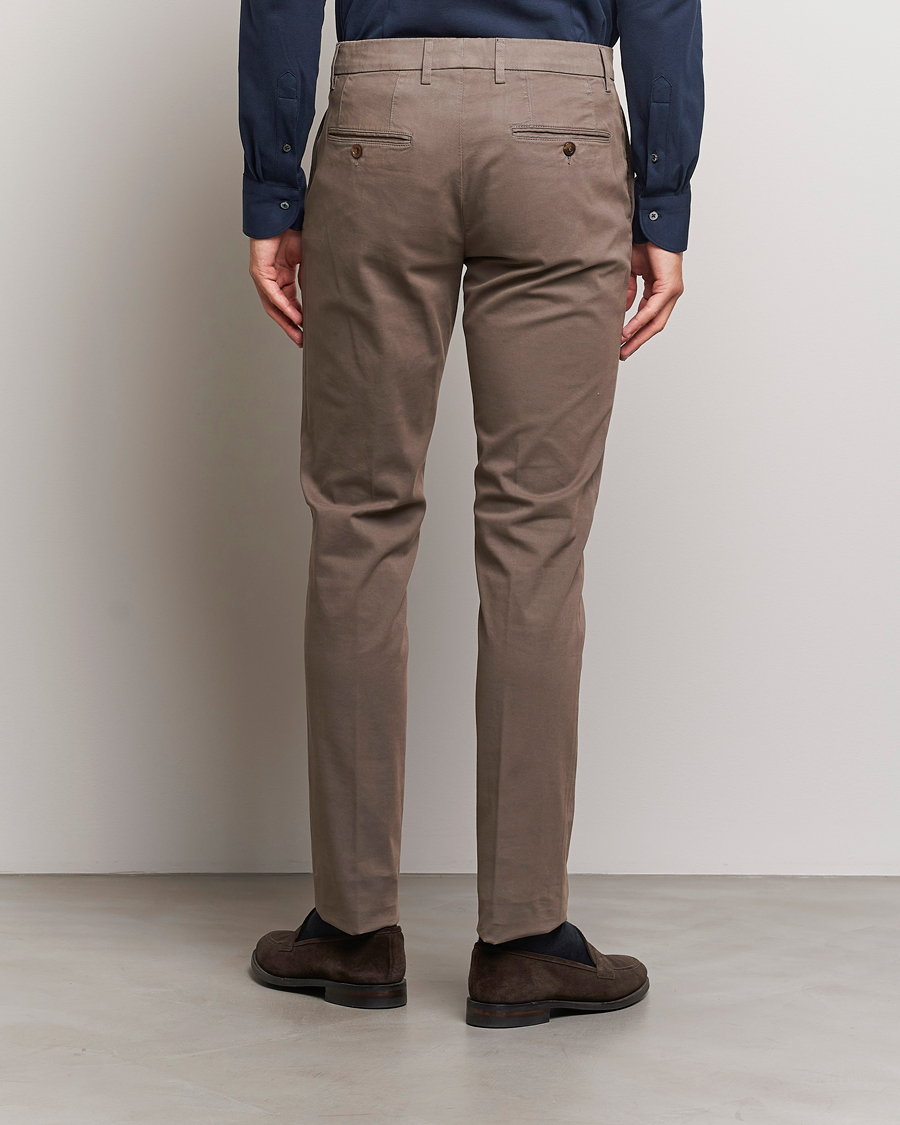 Herren | Hosen | Canali | Slim Fit Stretch Chinos Brown