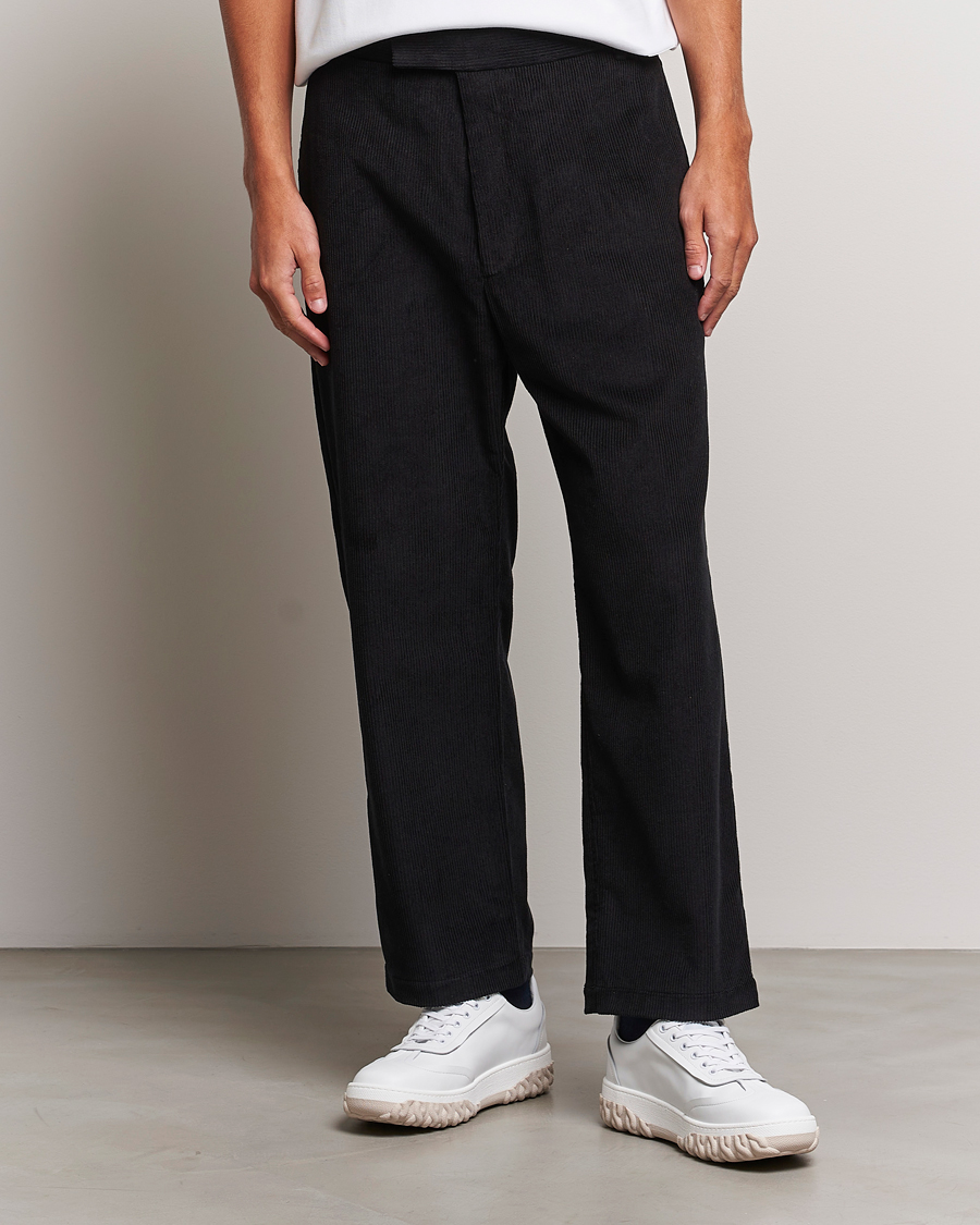 Herren | Hosen | Thom Browne | Straight Cropped Corduroy Trousers Black