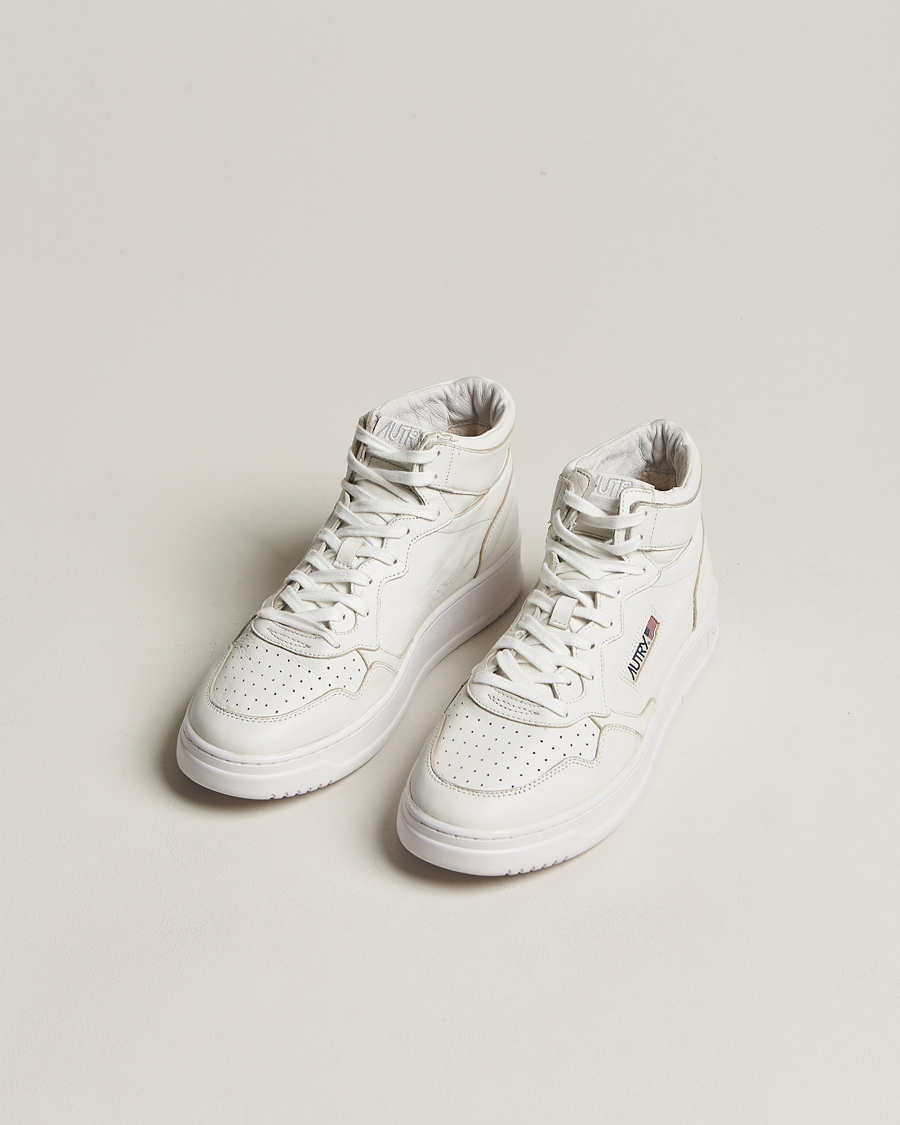Herren | Autry Medalist Mid Goat Leather Sneaker White | Autry | Medalist Mid Goat Leather Sneaker White