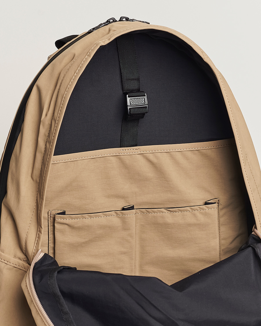Herren | mazi untitled All Day 03 Nylon Backpack Beige | mazi untitled | All Day 03 Nylon Backpack Beige