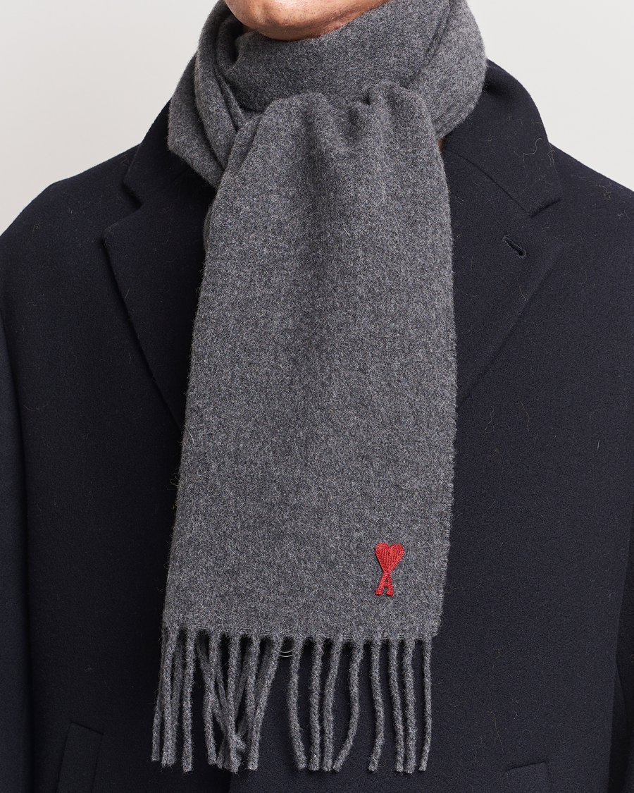 Herren | AMI Heart Logo Scarf Dark Grey | AMI | Heart Logo Scarf Dark Grey