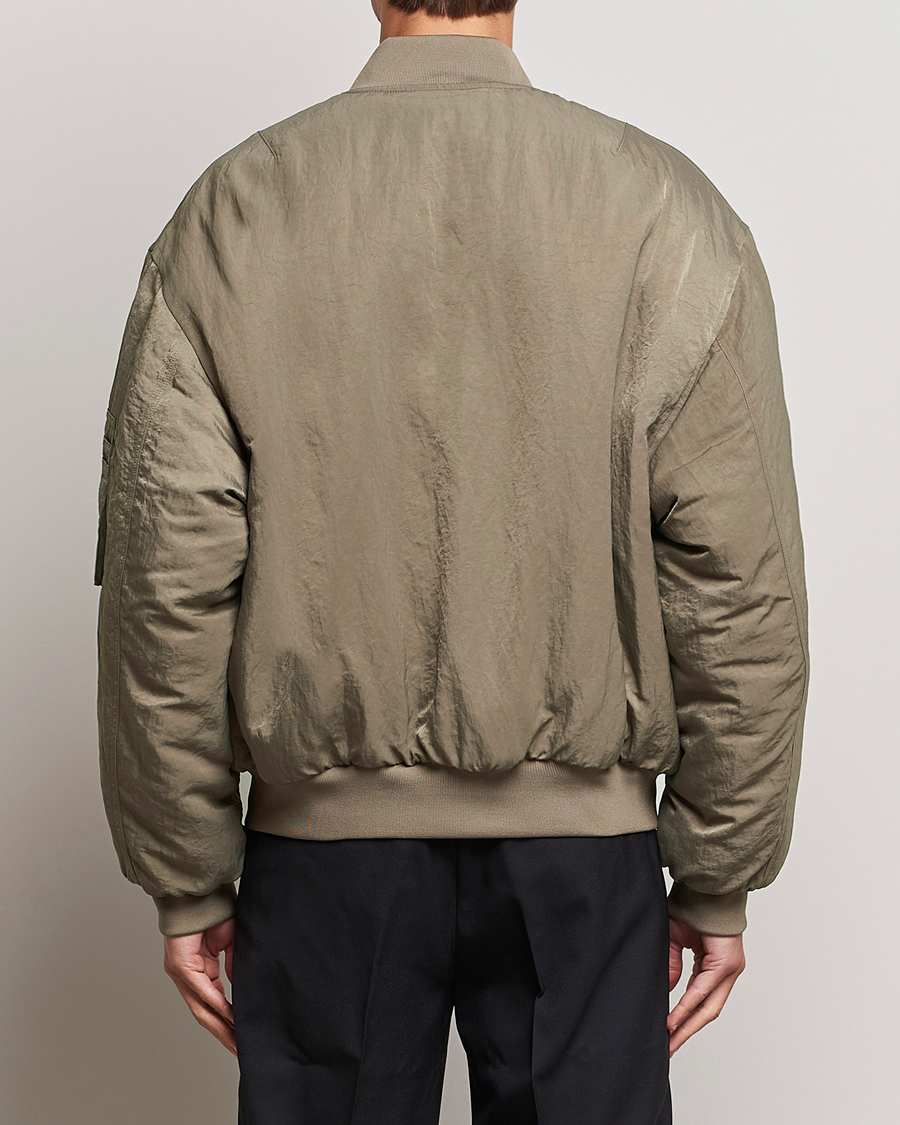Herren | Jacken | Filippa K | Crinkled Bomber Jacket Nougat