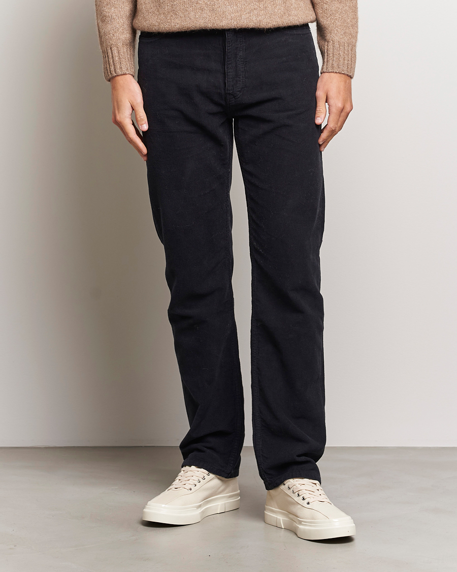 Herren | Hosen | Filippa K | Straight Fit Garment Dyed Corduroy Pants Black