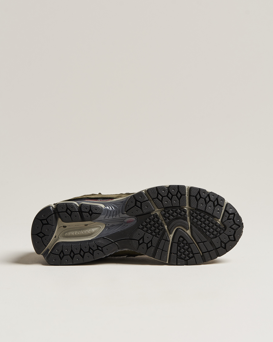 Herren | New Balance 2002R Protection Pack Sneakers Dark Moss | New Balance | 2002R Protection Pack Sneakers Dark Moss