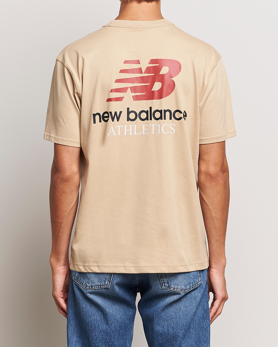 Herren | T-Shirts | New Balance | Athletics Graphic T-Shirt Incense