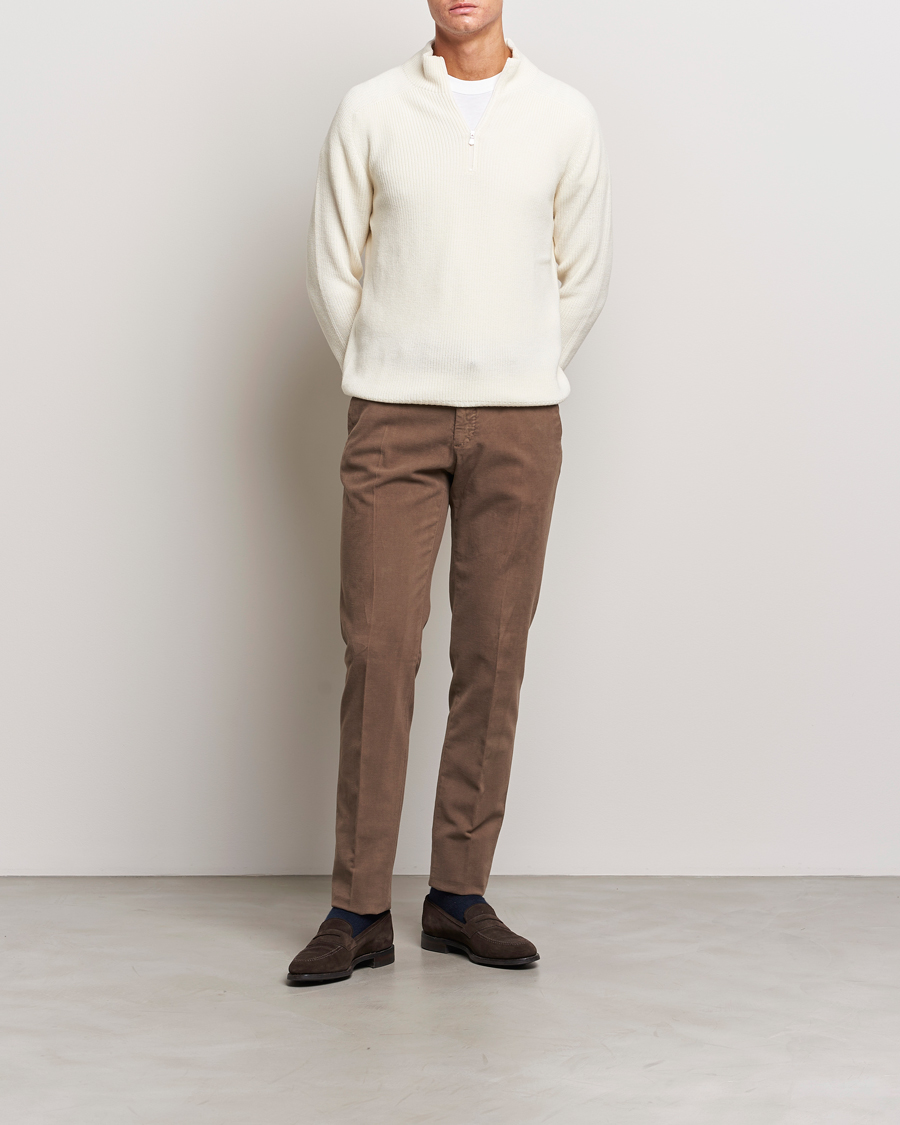 Herren | Hosen | Incotex | Slim Fit Luxury Moleskine Trousers Taupe