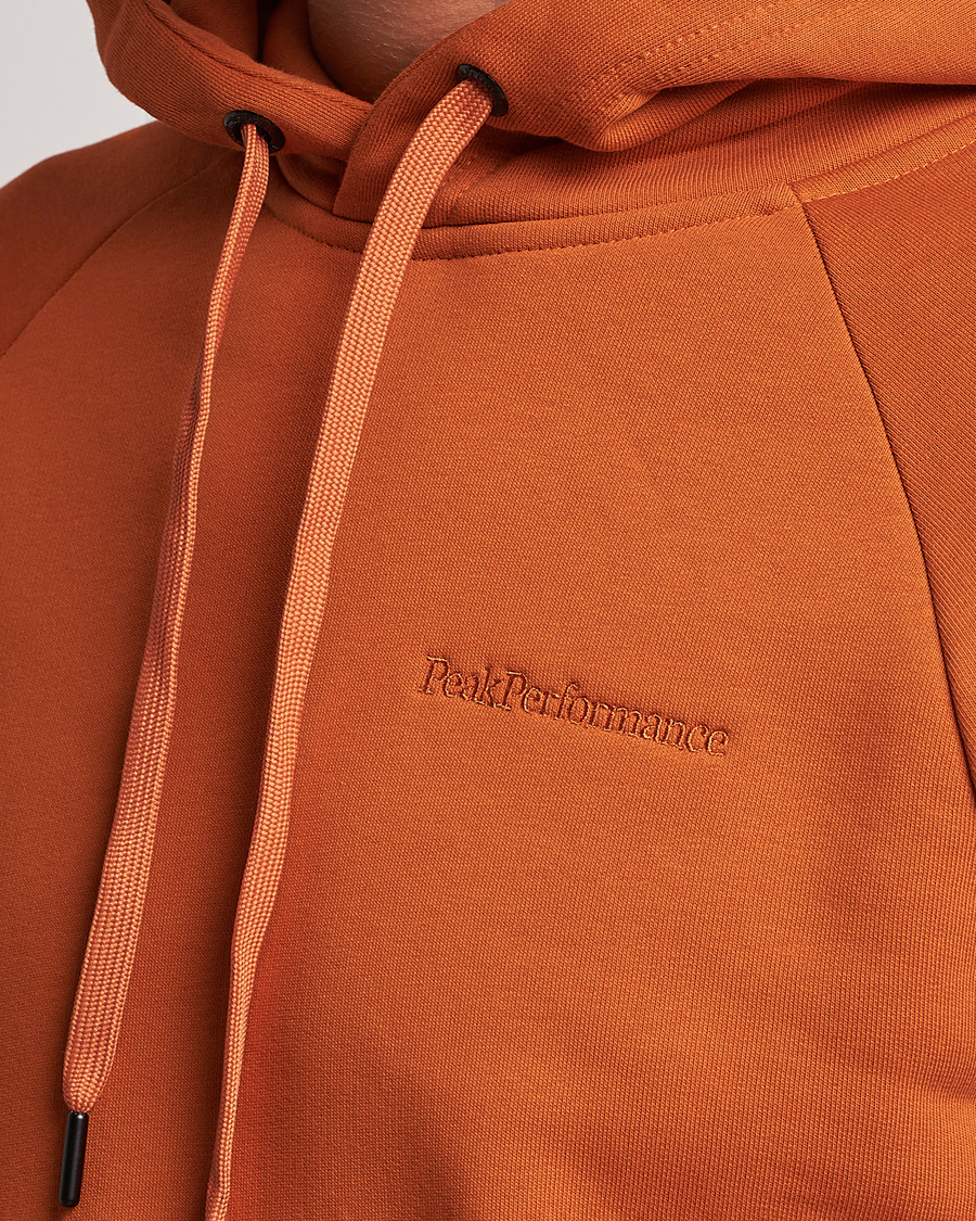 Herren | Pullover | Peak Performance | Original Logo Hoodie Gold Flame
