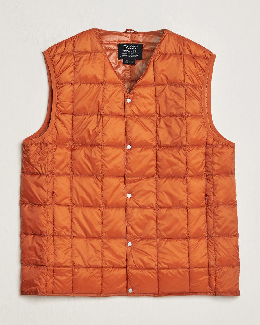 Herren | Jacken | TAION | V-Neck Lightweight Down Vest Brick Orange
