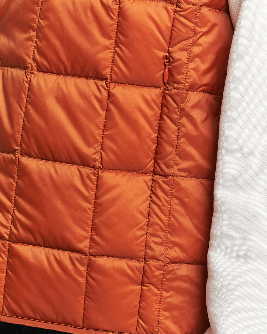 Herren | Jacken | TAION | V-Neck Lightweight Down Vest Brick Orange