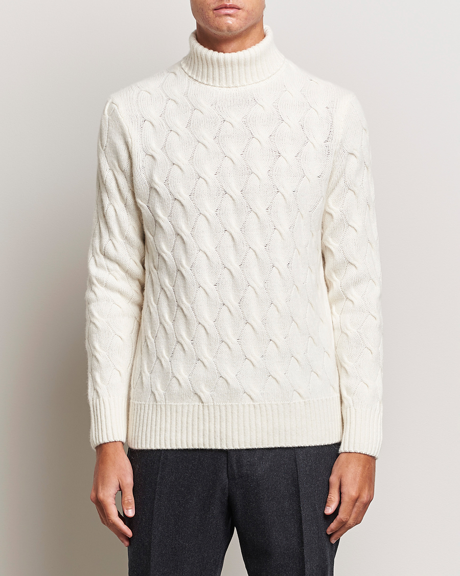Herren | Pullover | Oscar Jacobson | Seth Heavy Knitted Wool/Cashmere Cable Rollneck White