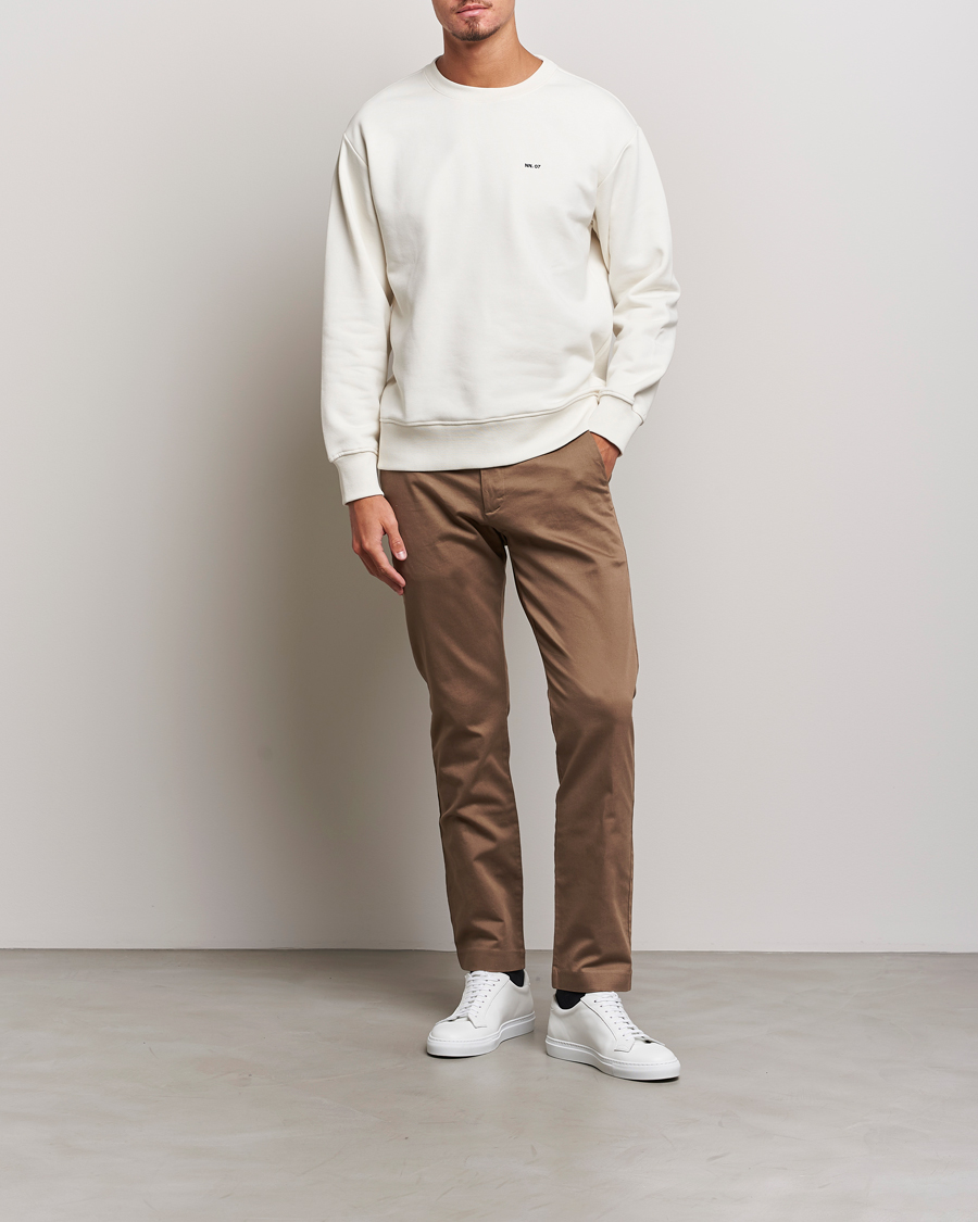 Herren | Hosen | NN07 | Theo Regular Fit Stretch Chinos Shitake