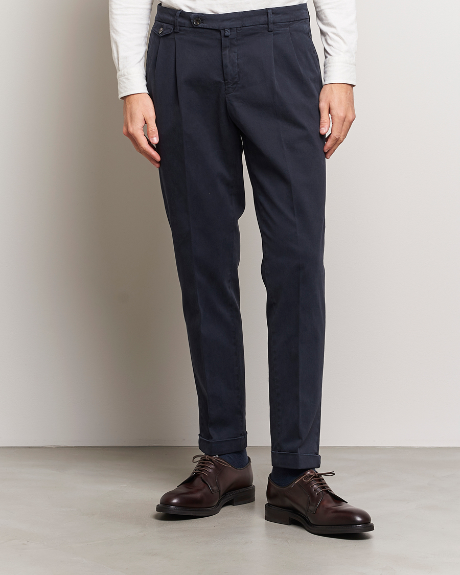 Herren | Hosen | Briglia 1949 | Easy Fit Pleated Cotton Stretch Chino Navy
