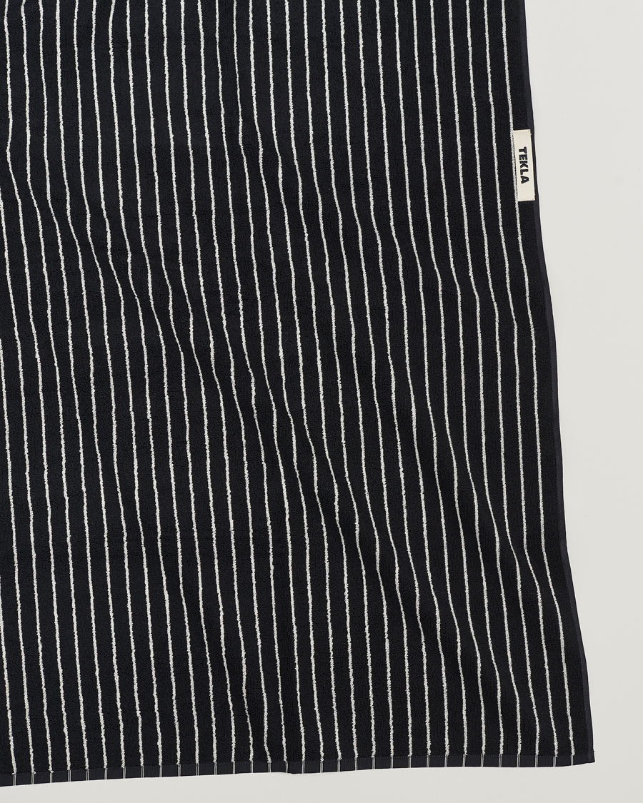 Herren | Lifestyle | Tekla | Organic Terry Bath Towel Black Stripe