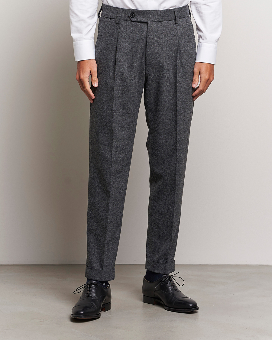 Herren | 30% sale | BOSS BLACK | Perin Tech Flannel Pleated Trousers Dark Grey