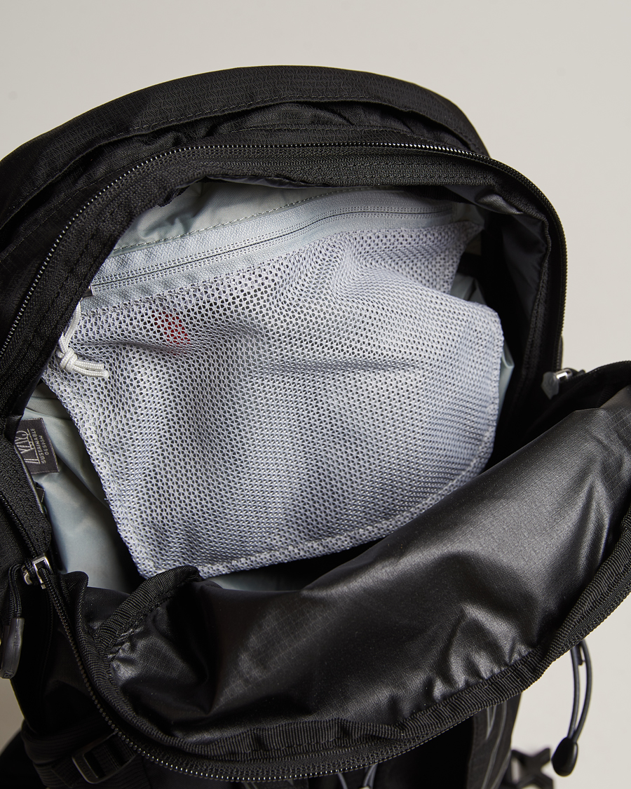 Herren | Osprey Talon 11 Backpack Stealth Black | Osprey | Talon 11 Backpack Stealth Black