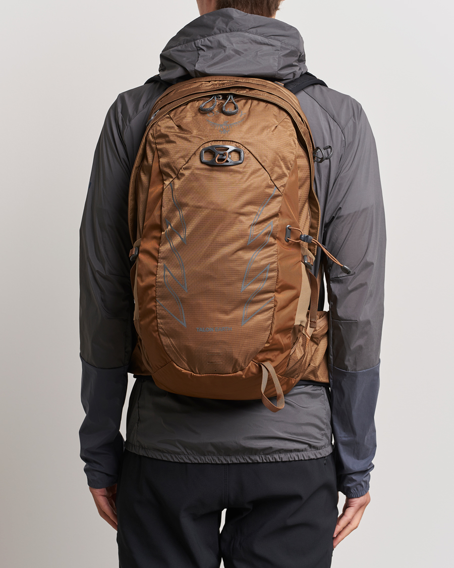 Herren | Osprey Talon Earth 22 Backpack Desert Brown | Osprey | Talon Earth 22 Backpack Desert Brown