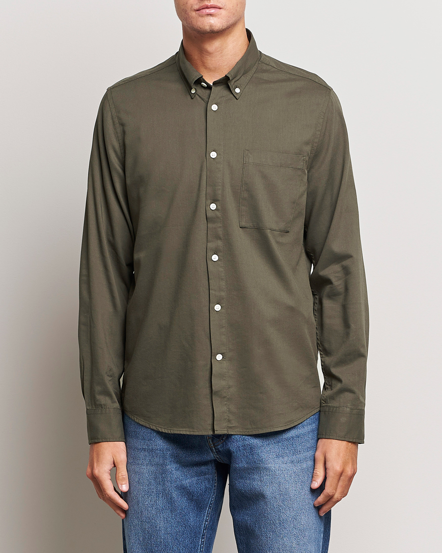 Herren | Hemden | NN07 | Arne Tencel Striped Shirt Dark Army