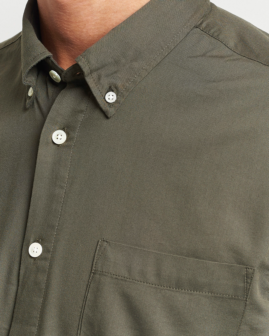 Herren | Hemden | NN07 | Arne Tencel Striped Shirt Dark Army