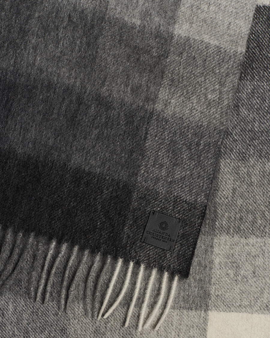 Herren | Amanda Christensen Merino Wool Block Check Scarf Black/Grey | Amanda Christensen | Merino Wool Block Check Scarf Black/Grey