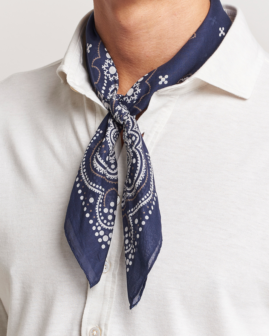Herren | Amanda Christensen Cotton Voilé Printed Flower Bandana Navy | Amanda Christensen | Cotton Voilé Printed Flower Bandana Navy