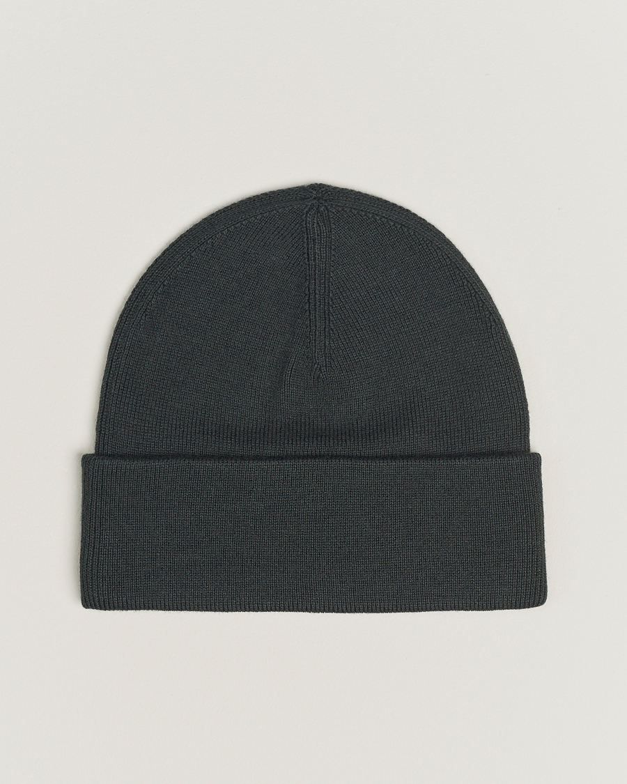 Herren | Fred Perry Merino Wool Beanie Night Green | Fred Perry | Merino Wool Beanie Night Green